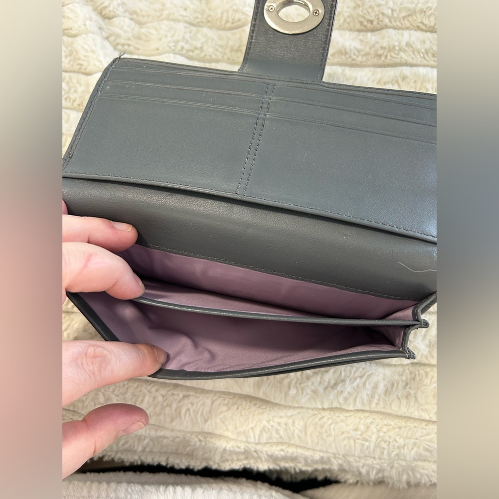 Coach Wallet - Picture 7 of 8